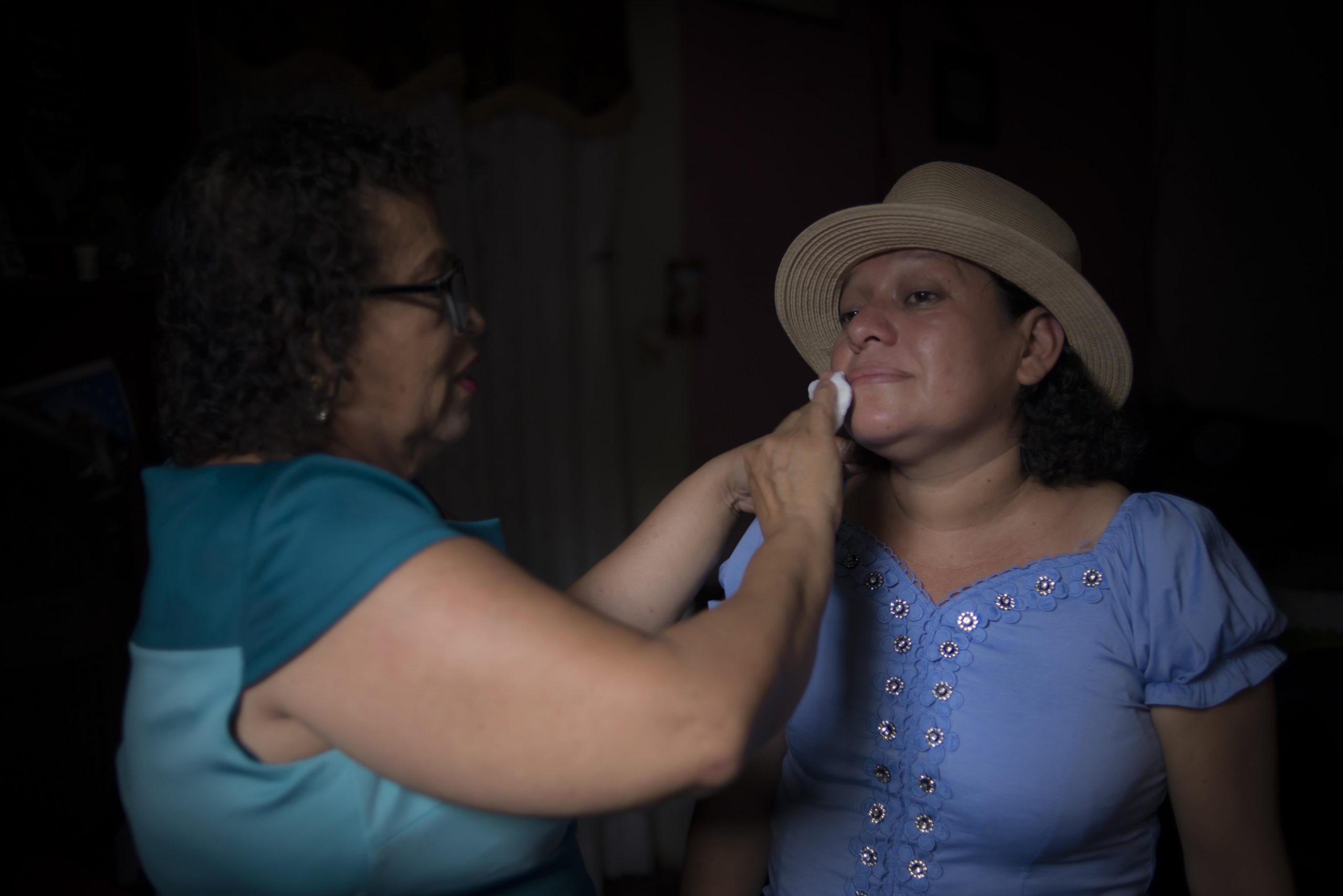 Managua, Nicaragua. 11/10/2021. Mujeres afectadas con cancer de mamás cuentan su lucha contra esta terrible enfermedad y su supervivencia para poder llevar sus vidas con sus familias. Oscar Navarrete/ Galeria News.
